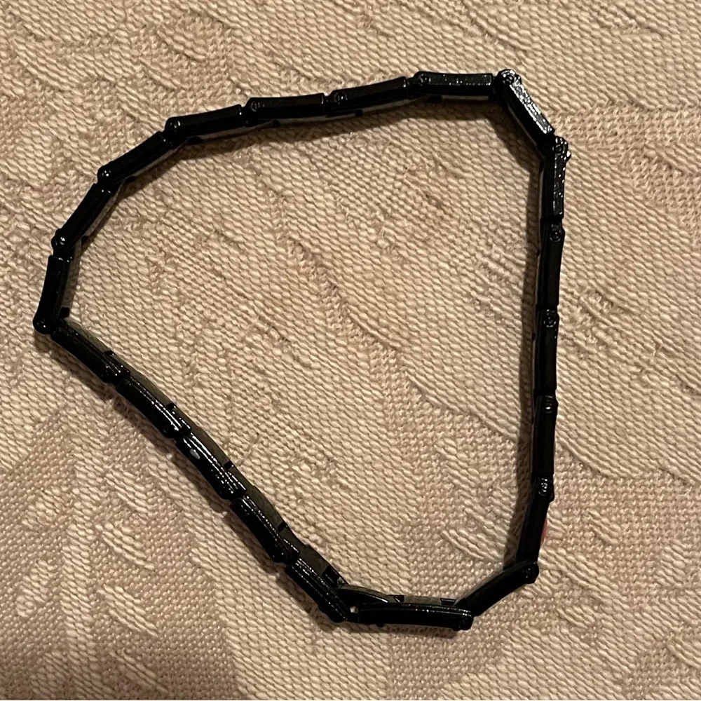 NWT Black Titanium Magnetic Therapy Bracelet – 8 Inch